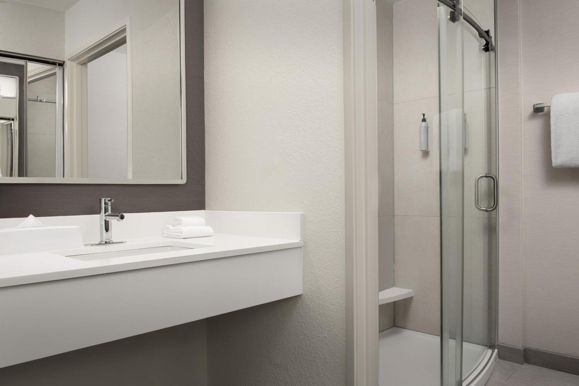 Courtyard By Marriott Panama City Exteriör bild