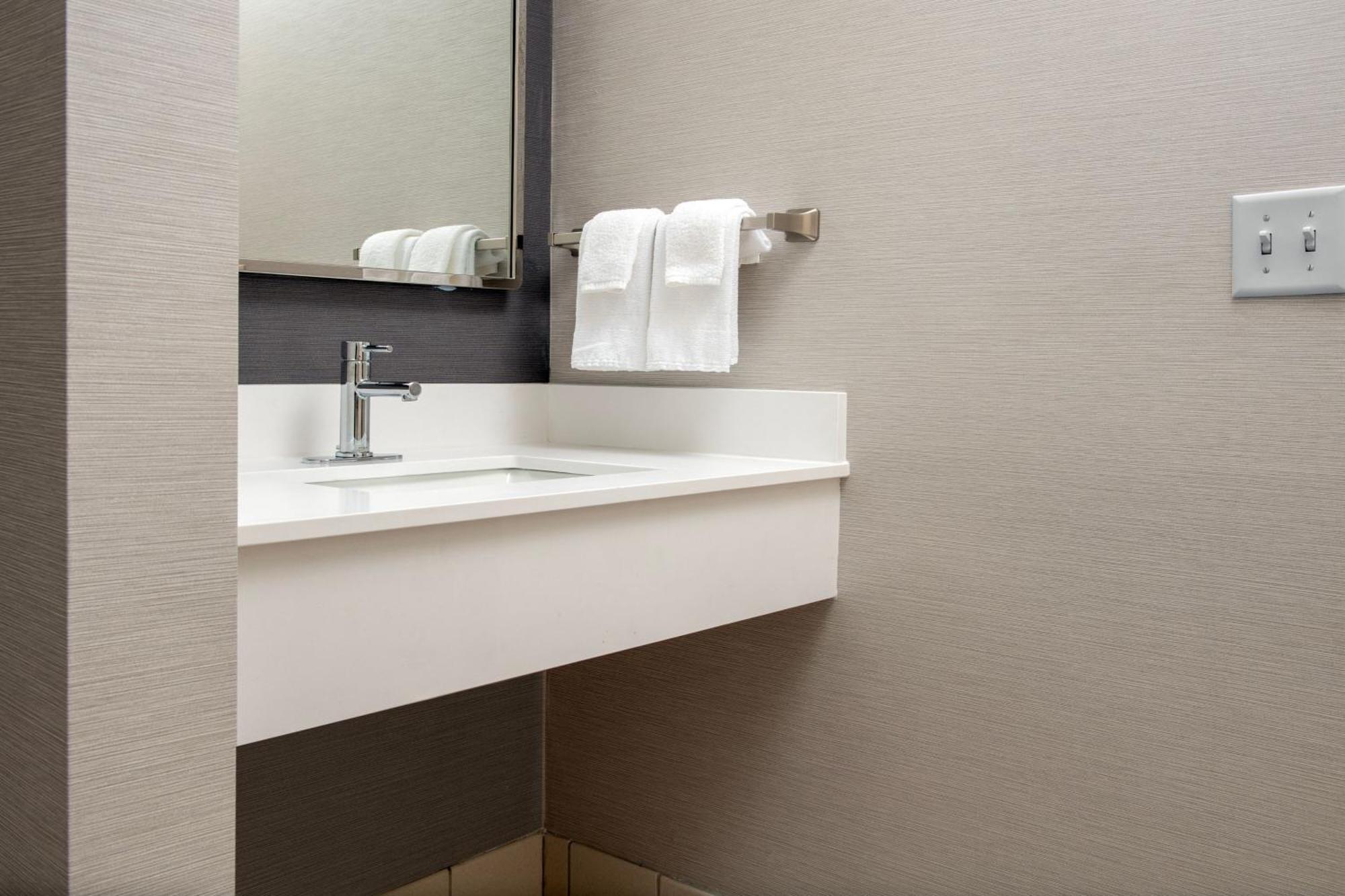 Courtyard By Marriott Panama City Exteriör bild