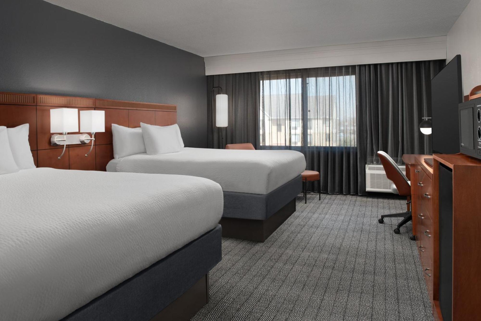 Courtyard By Marriott Panama City Exteriör bild