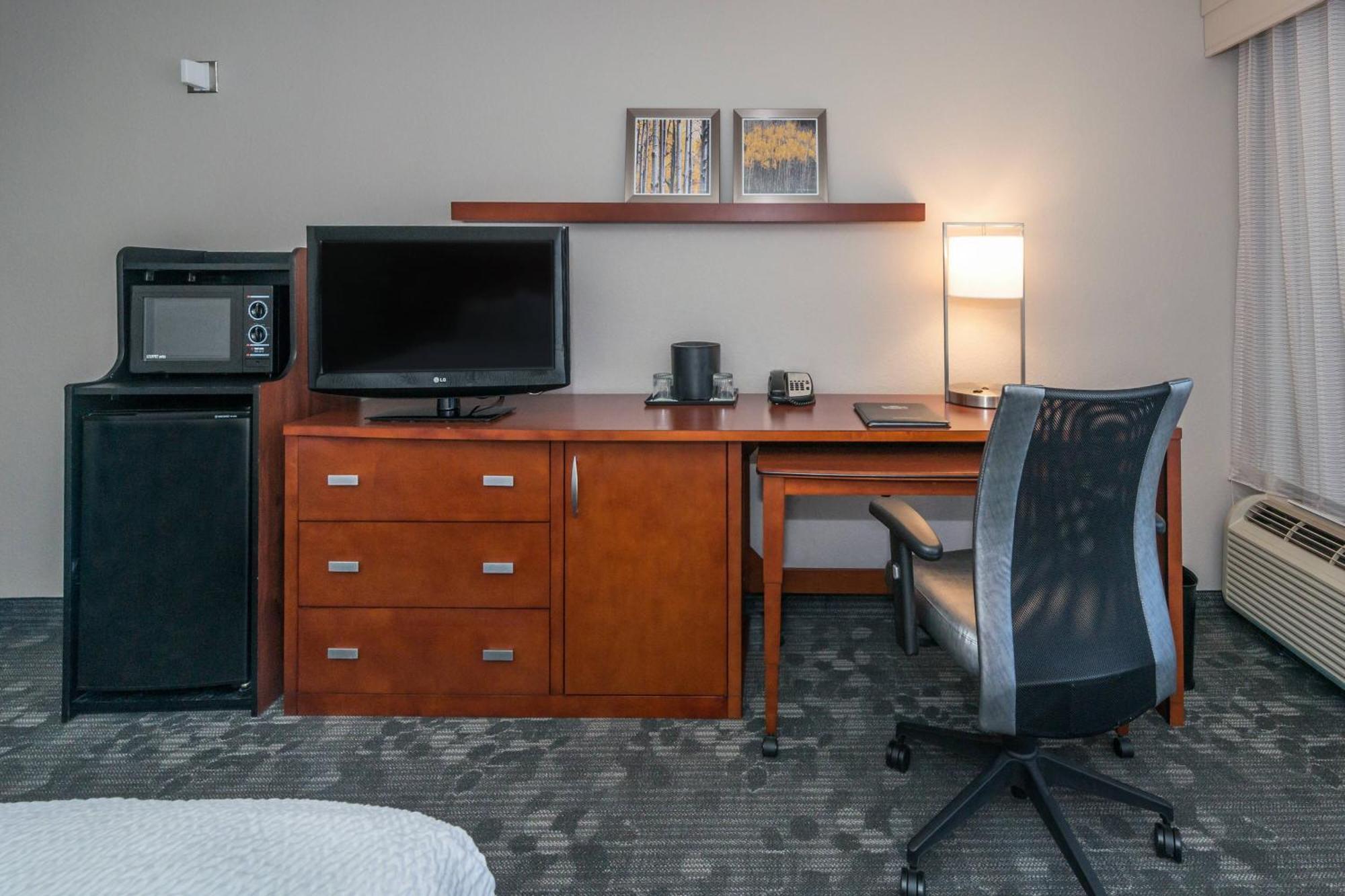 Courtyard By Marriott Panama City Exteriör bild