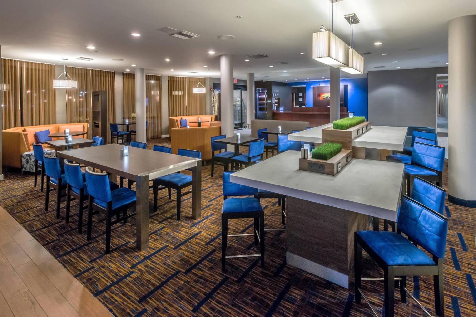 Courtyard By Marriott Panama City Exteriör bild