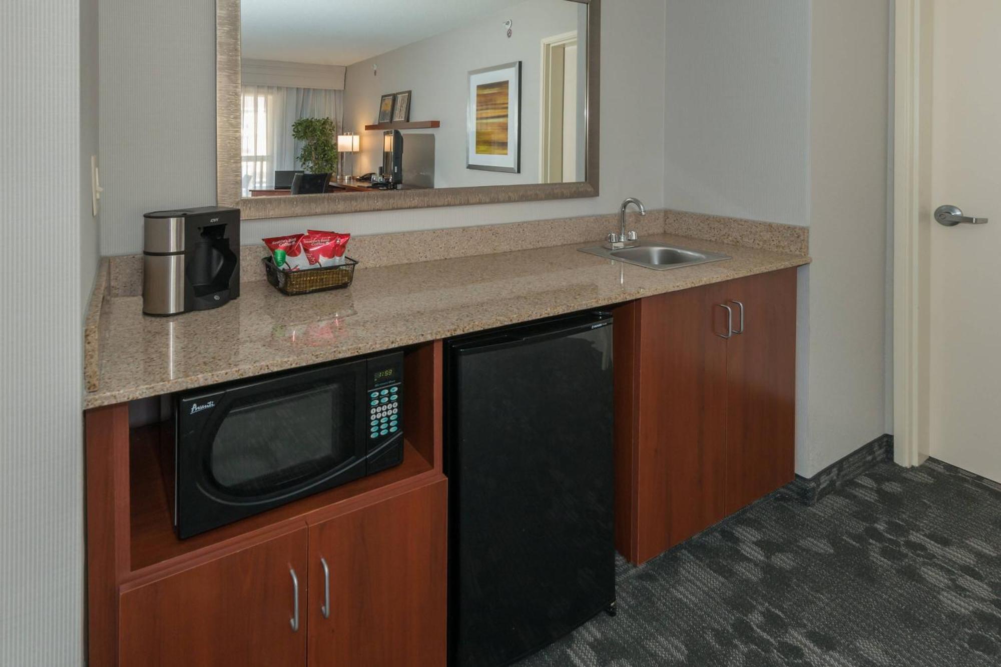 Courtyard By Marriott Panama City Exteriör bild